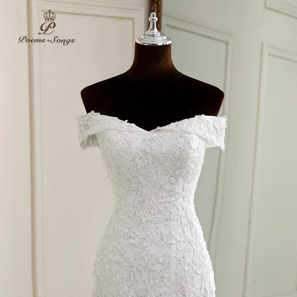 Elegant boat neck style  wedding dresses for women
