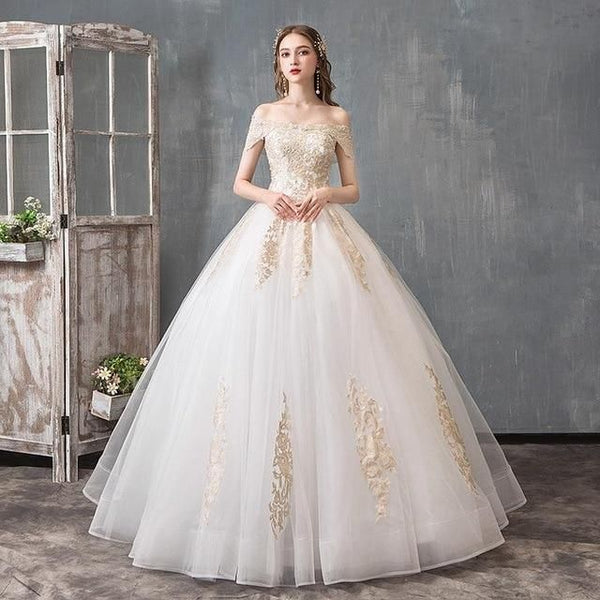 Sexy Boat Neck Wedding Dress Luxury Lace Embroidery Slim Princess Ball Gown | EdleessFashion